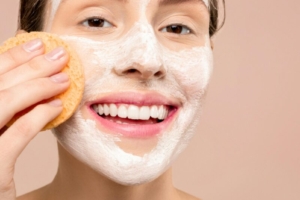 Coconut & Rice Bran Brightening Cleanser