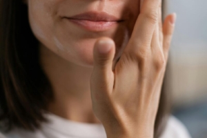 Licorice Oat Brightening Polish